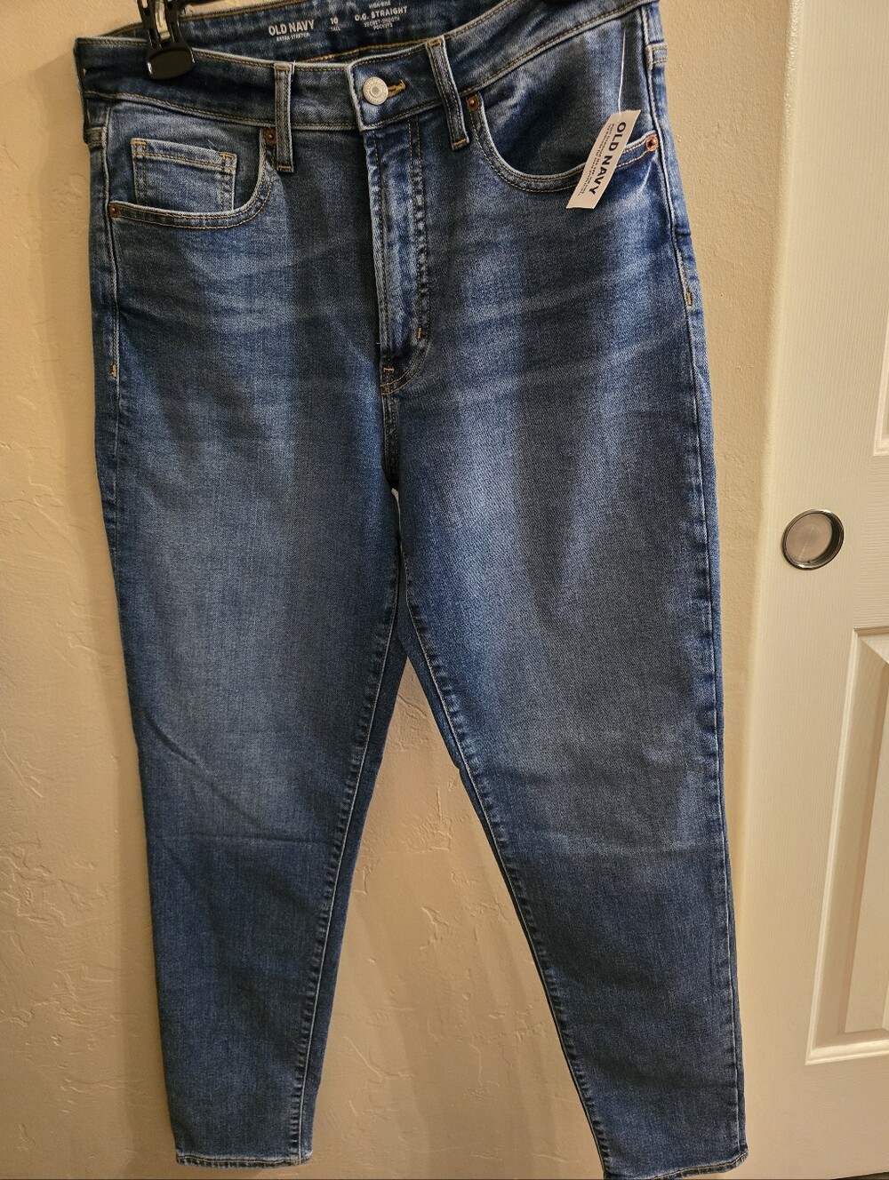 Old Navy Women's High-Rise Straight Jeans - Blue Denim